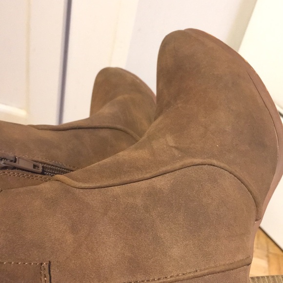 Joe Fresh Ankle Booties - Picture 15 of 16